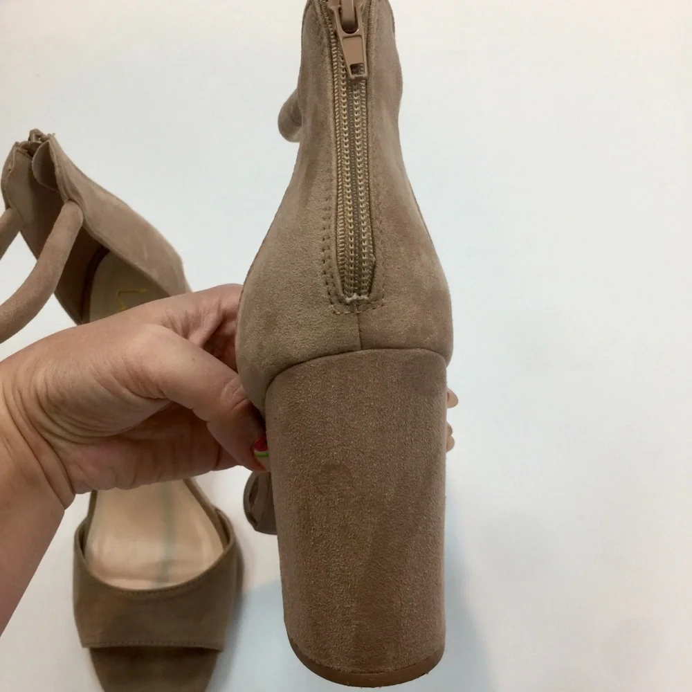 NEW Lulu’s Sidecar Cutie Suede Ankle Strap Sandal
